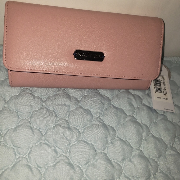 Natical Wallet - Picture 2 of 6